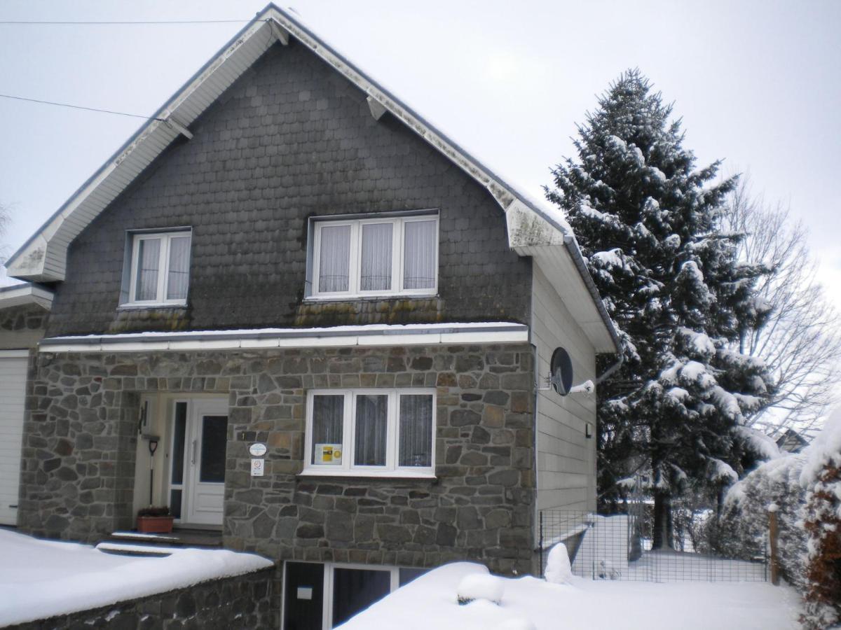 Traditional Holiday Home In B Tgenbach With Sauna Butgenbach Esterno foto