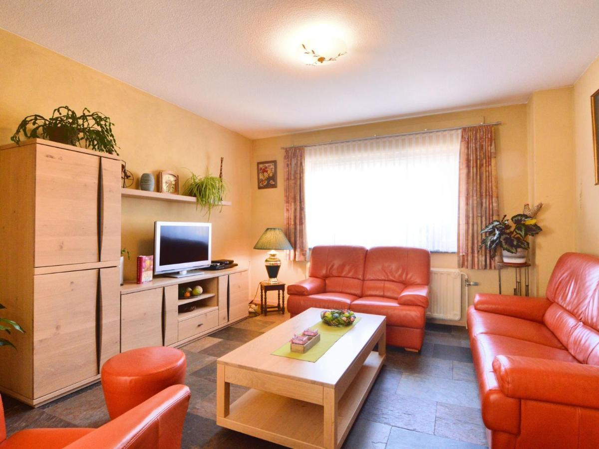 Traditional Holiday Home In B Tgenbach With Sauna Butgenbach Esterno foto